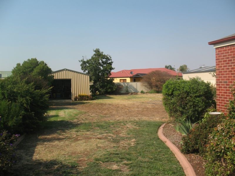 9 Luton Drive, Yarrawonga VIC 3730