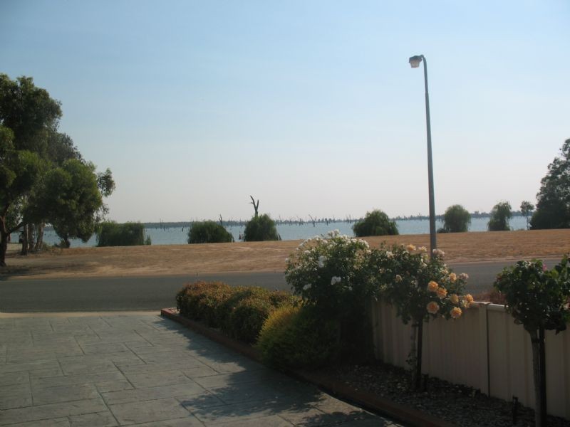 9 Luton Drive, Yarrawonga VIC 3730