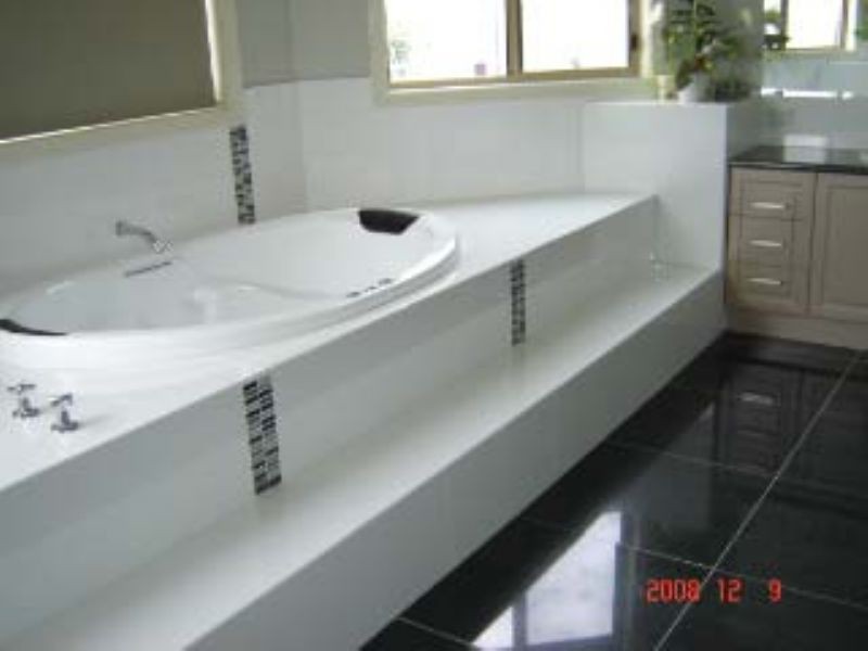 8 Linda Cres, Yarrawonga VIC 3730