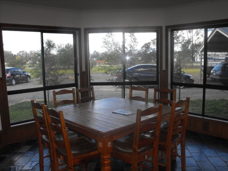 77 Pasley Street, Bundalong VIC 3730