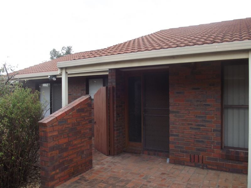 Units-1 & 2/57 Tom Street, Yarrawonga VIC 3730