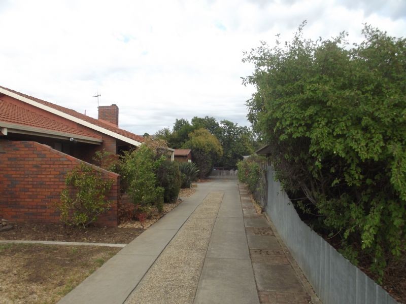 Units-1 & 2/57 Tom Street, Yarrawonga VIC 3730