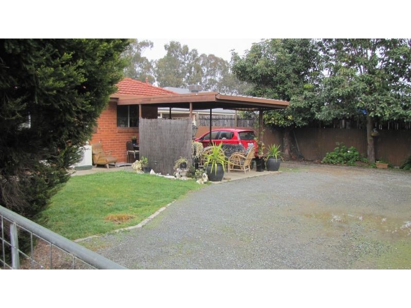 Units-1 & 2/57 Tom Street, Yarrawonga VIC 3730