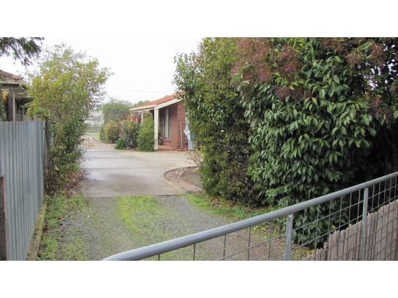 Units-1 & 2/57 Tom Street, Yarrawonga VIC 3730