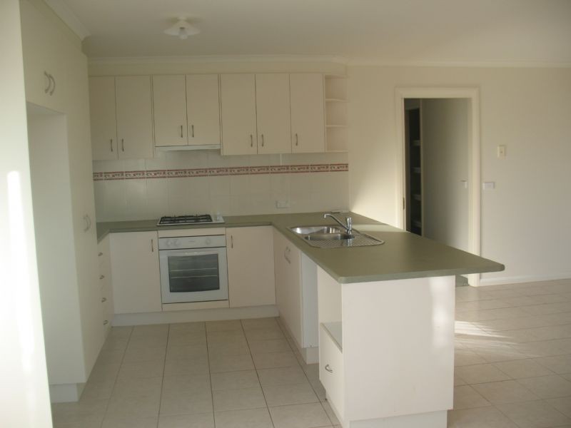 3/24 Sharp Street, Yarrawonga VIC 3730