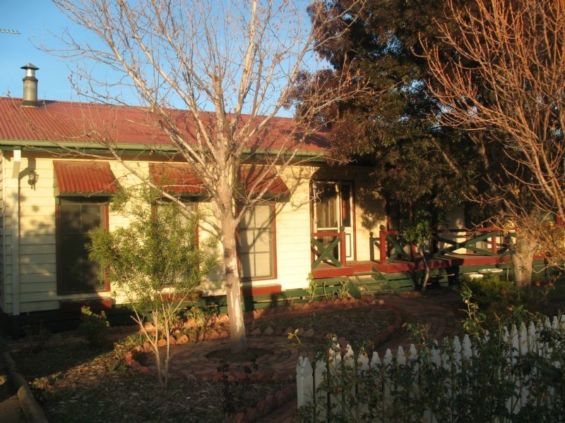 9 Mallon Street, Tungamah VIC 3728