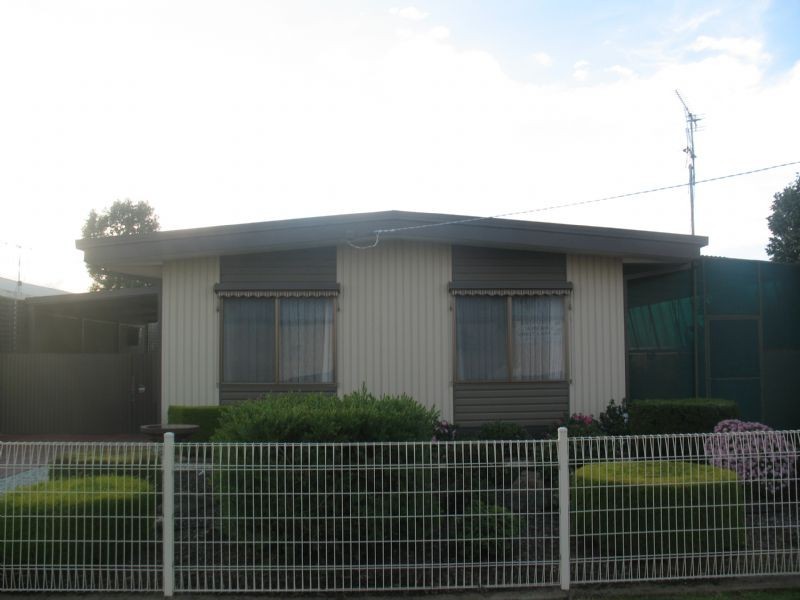 52  Dunlop Street, Yarrawonga VIC 3730