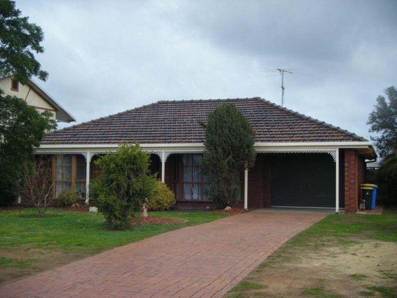 85 Rosemary Crt, Yarrawonga VIC 3730