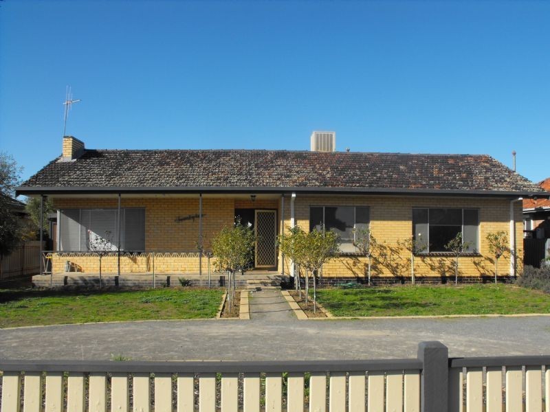 22 Tom Street, Yarrawonga VIC 3730