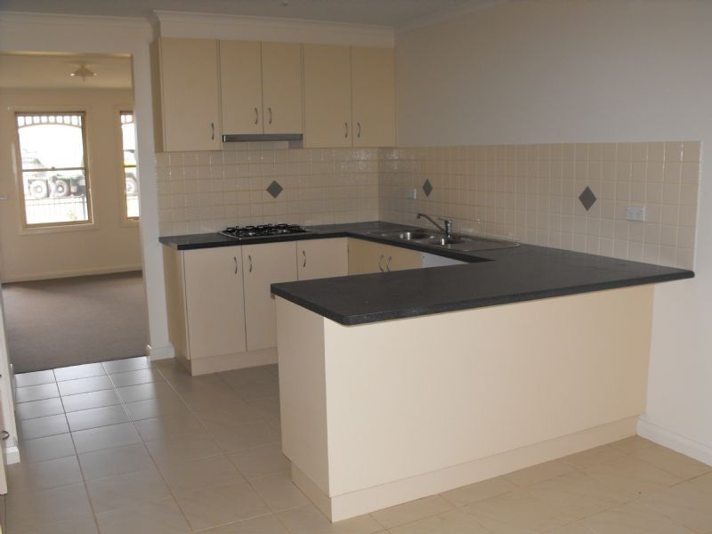 12 Rebecca Way, Yarrawonga VIC 3730