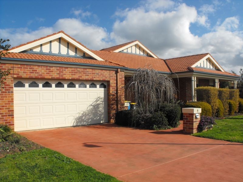 9 Madden Drive, Yarrawonga VIC 3730