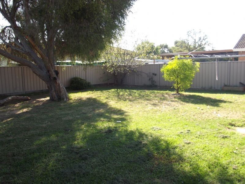 25 Woods Rd, Yarrawonga VIC 3730