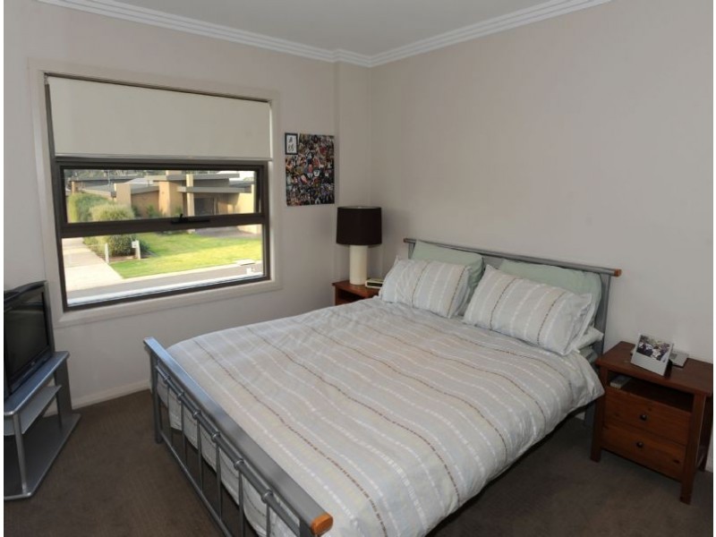 9 Lakeside Drive, Bundalong VIC 3730