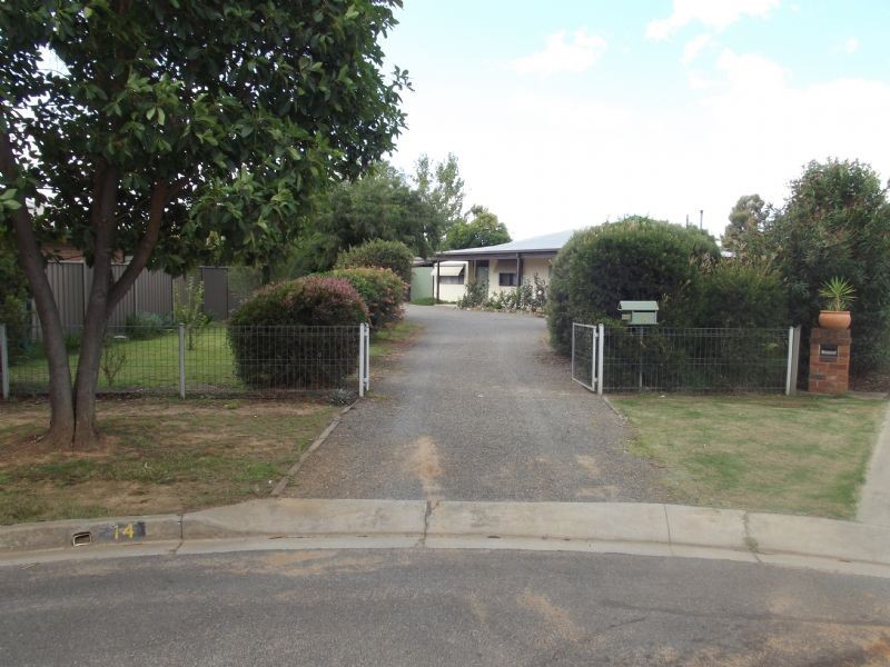 14 Hazelle court, Yarrawonga VIC 3730