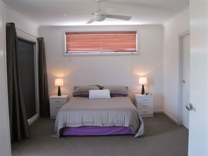 27 Lakeside Drive, Bundalong VIC 3730