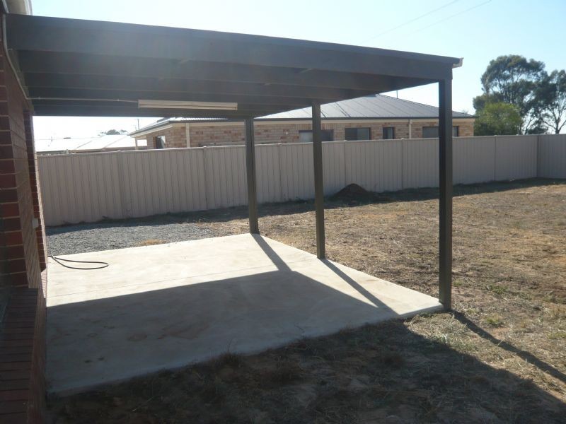 43 Zorro Drive, Yarrawonga VIC 3730