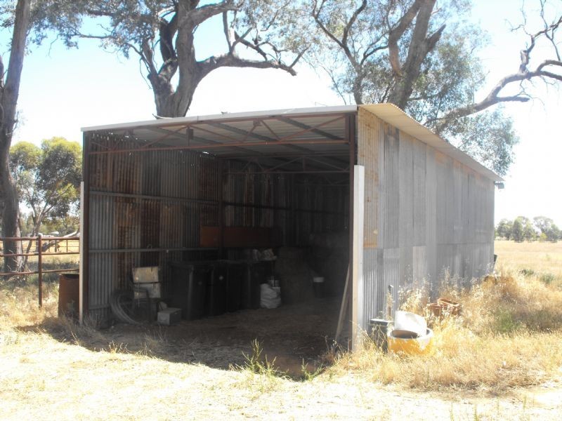 V/L- 667 Murray Valley Hwy, Yarrawonga VIC 3730