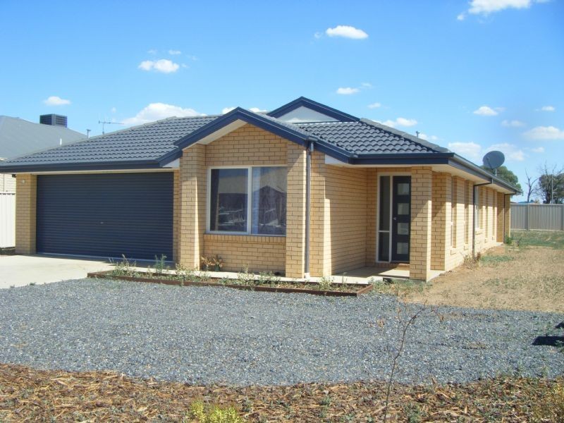 2 Chisnall Court, Yarrawonga VIC 3730