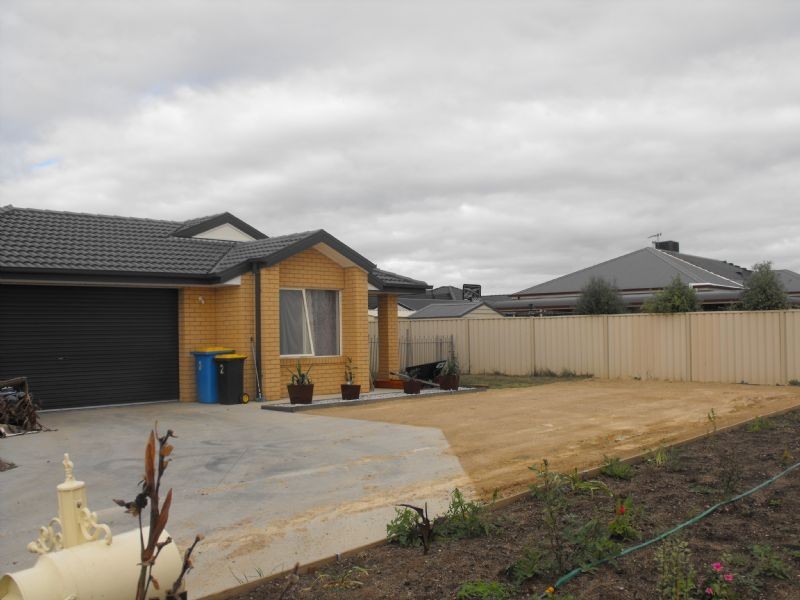 2 Chisnall Court, Yarrawonga VIC 3730