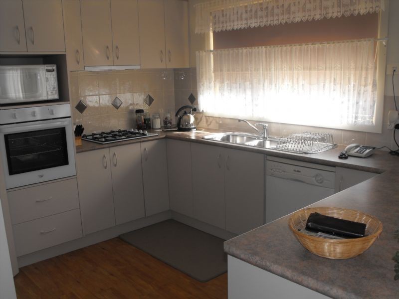 32 Steneker Cresent, Yarrawonga VIC 3730