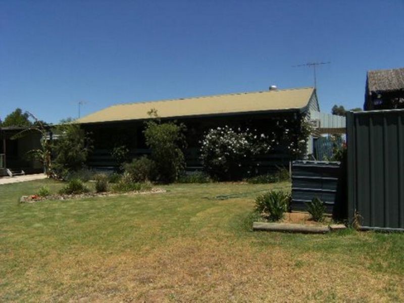 49 Graham Ave, Bundalong VIC 3730