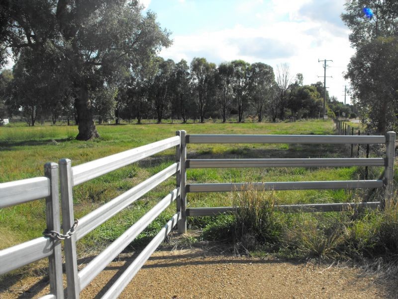 V/L- Yarrawonga Benalla Rd 1 Inglis Street, Benalla VIC 3672