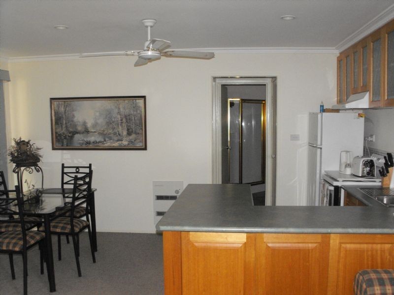 Site-44 Yarrawonga Holiday Caravan Park, Yarrawonga VIC 3730