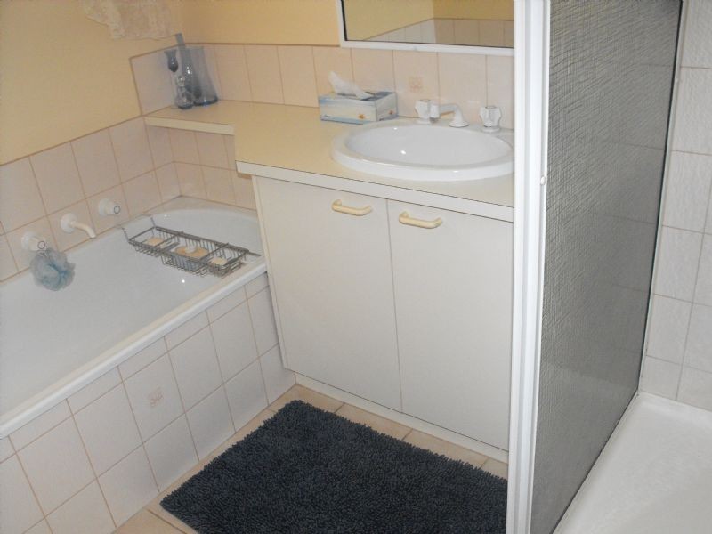 11 Hawkins Drive, Yarrawonga VIC 3730