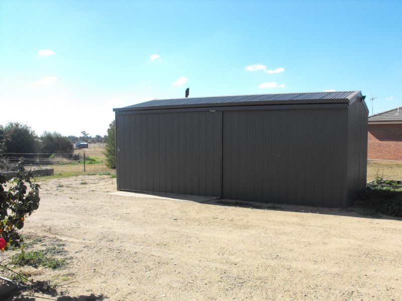 15 James Lillis Drive, Yarrawonga VIC 3730