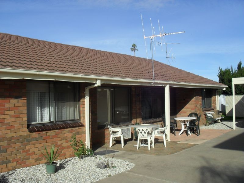 2/17 Bank Street, Yarrawonga VIC 3730