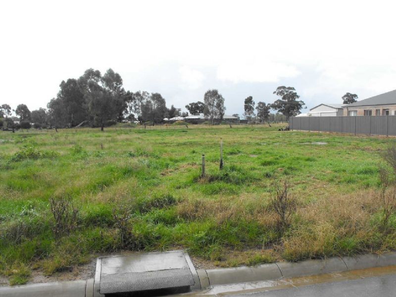 V/L- 21 Wing Cresent, Mulwala NSW 2647