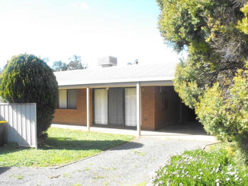 2/4 Frances Elliott, Bundalong VIC 3730