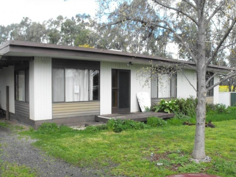 AUCTION 1460 Murray Valley Hwy, Bundalong VIC 3730