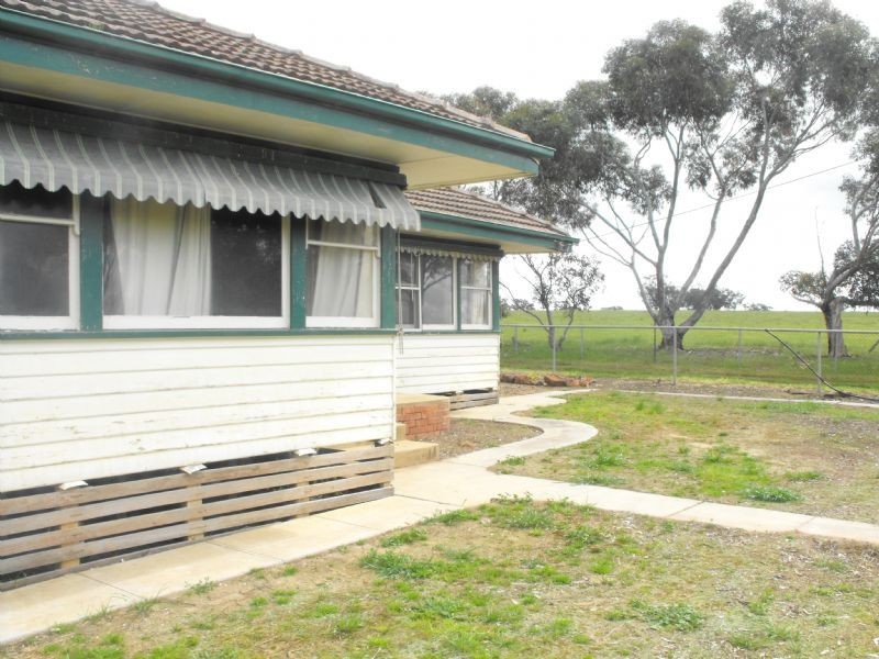AUCTION 1915 Boomahoomoonah East Rd Boomahnoomoonah, Yarrawonga VIC 3730