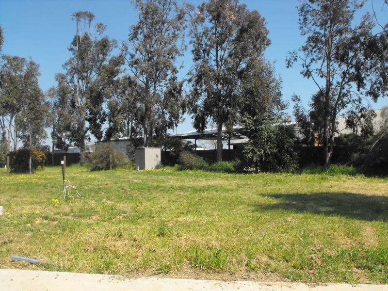 Lot 6,19-21 Luton Dve, Yarrawonga VIC 3730