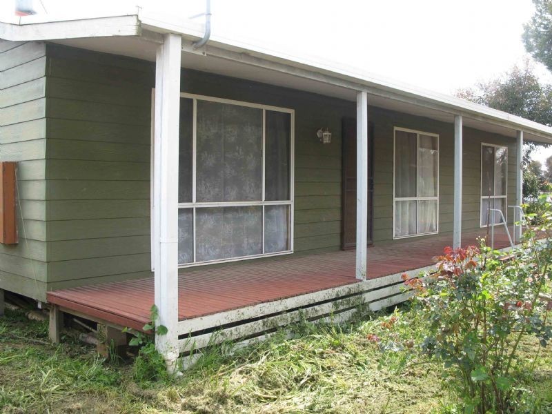 6 Burn Street, Tungamah VIC 3728