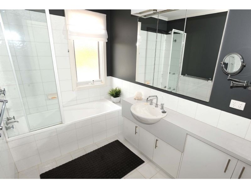 Unit-8/217 Melbourne Street, Mulwala NSW 2647