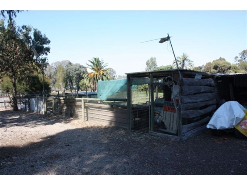 641 Lake Mokoan Rd Chesney Vale, Benalla VIC 3672