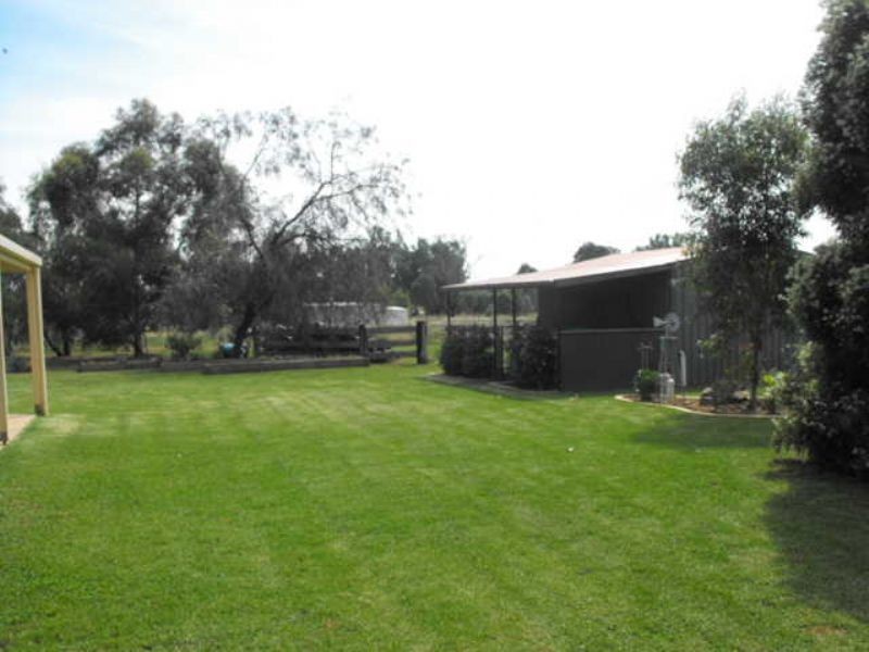 Lifstyle – 30 Reedys Rd, Yarrawonga VIC 3730