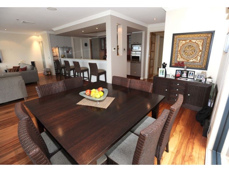 28 Cypress Drive, Mulwala NSW 2647