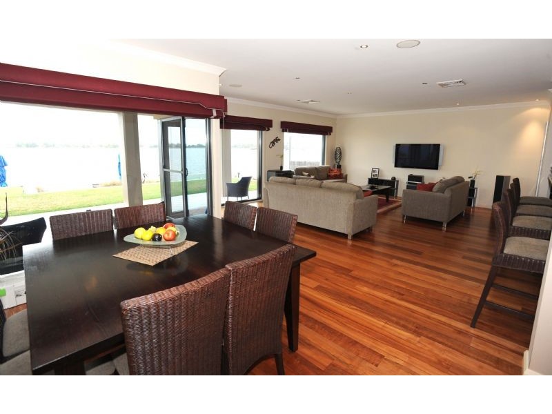 28 Cypress Drive, Mulwala NSW 2647