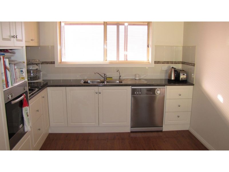 Unit-2/8 Dunlop Street, Yarrawonga VIC 3730