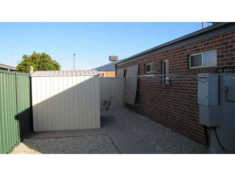 Unit-2/8 Dunlop Street, Yarrawonga VIC 3730
