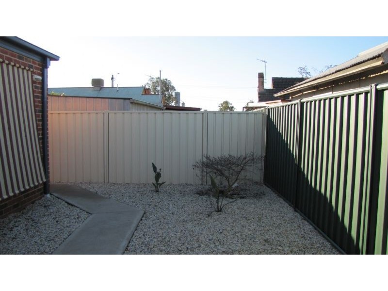Unit-2/8 Dunlop Street, Yarrawonga VIC 3730
