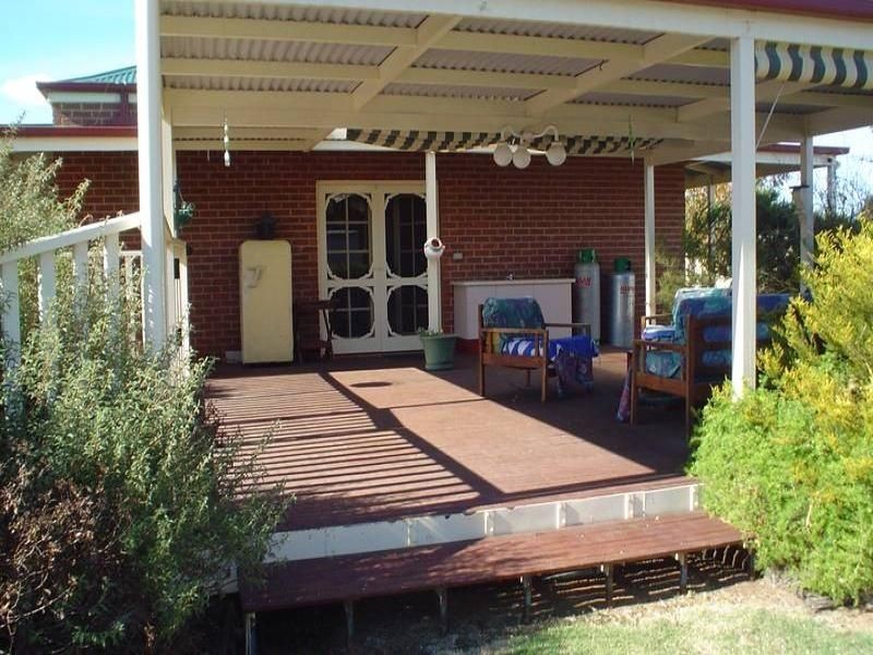 24 Spry Street, Tungamah VIC 3728