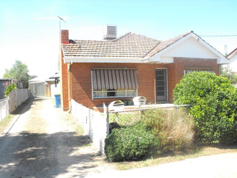 1 & 2/50 Tom Street, Yarrawonga VIC 3730