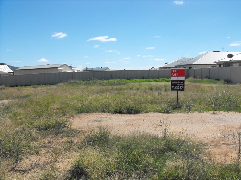 34 ZORRO DRIVE, Yarrawonga VIC 3730
