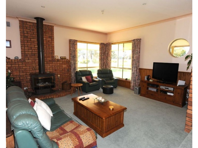 1049 Bull Plain Rd, Mulwala NSW 2647