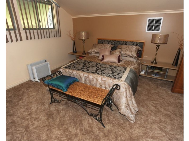 Lifestyle -275 River Road, Benalla VIC 3672