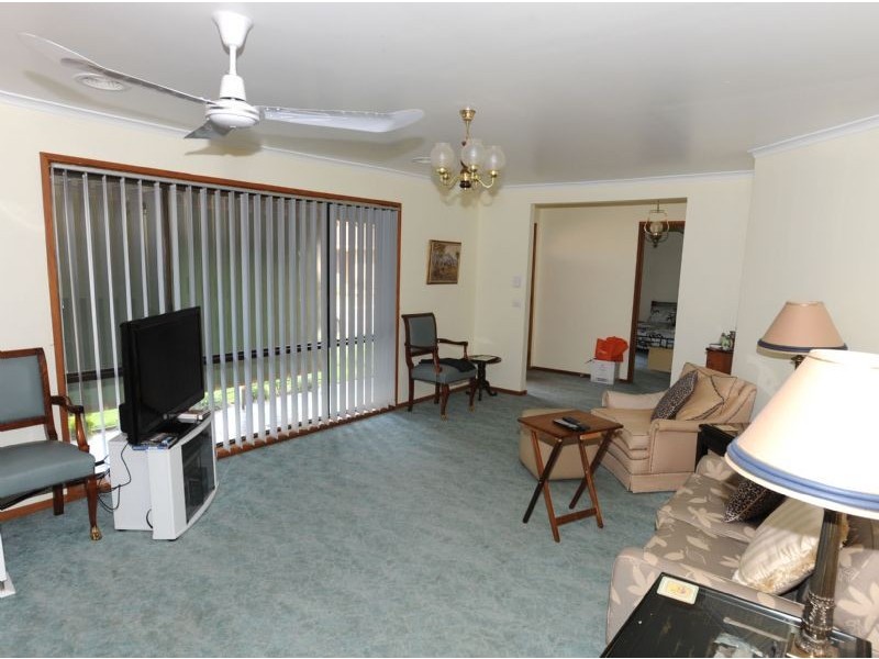 30 Sunshine Blvd, Mulwala NSW 2647